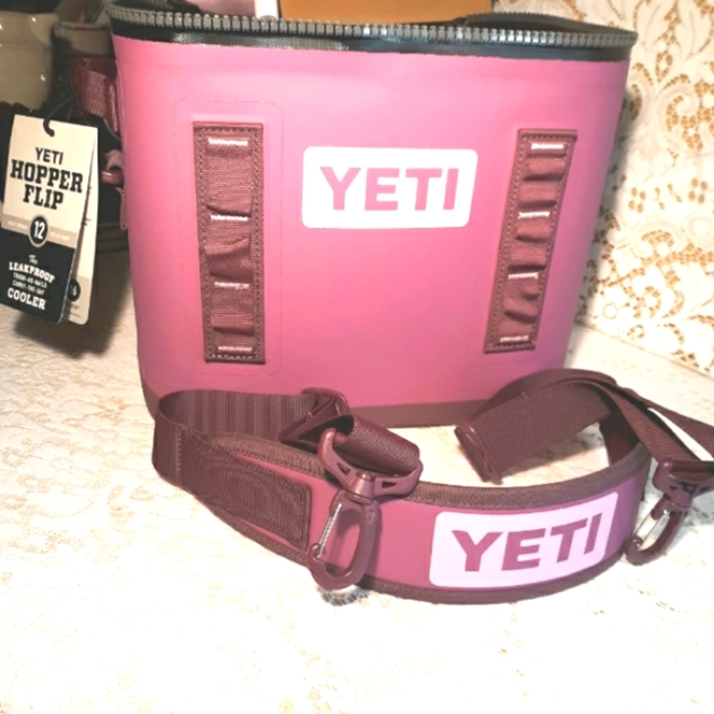 NWT! YETI Hopper Flip 12 Portable Soft Cooler Nordic Purple BRAND NEW!
